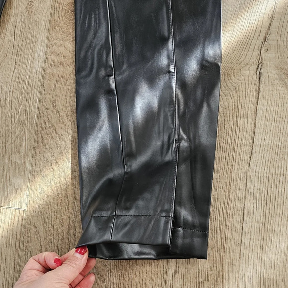 Buckle J is for Justify Black Faux Leather Parted Seam Pants - Picture 6 of 10